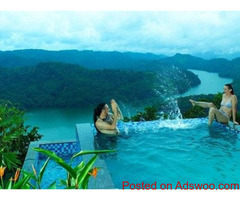 Backwaters, Beaches & Hills of Kerala