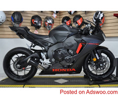 2017 Honda cbr 1000cc +19374909728