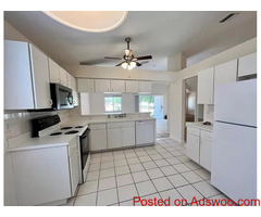 9621 Fredericksburg Rd