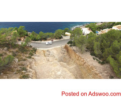 SEA FRONT PLOT IN CALA LLAMP, ANDRATX WITH BUILDING LICENCE P.O.A€