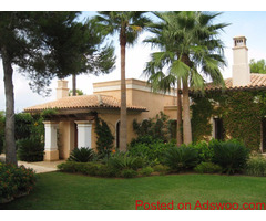 PARK VILLA IN EXCLUSIVE SANTA PONSA 2,550,000€
