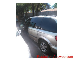 *2005 DODGE CARAVAN*