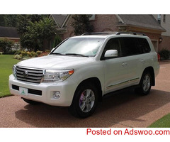 Selling 2013 Toyota Land Cruiser Base 4x4 4dr SUV