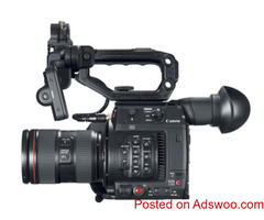 Canon EOS C200 EF Cinema Camera and 24-105mm Lens #2244C002 (Intl Model