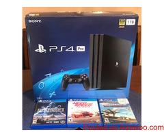 Sony PlayStation 4 Pro 1TB 4K Jet Black Console(Bundle)