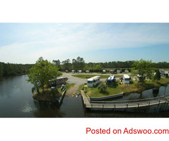 Avalon Landing RV Park / Pensacola  East