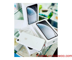Buy Now Apple iPhone 11 Pro,iPhone X All Sealed