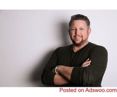 Headshot Photographer: Professional, Custom Headshots for Business and Personal Branding