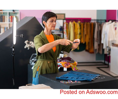 Wholesale vs Dropshipping: Choosing the Right Clothing Vendors in the U.S.