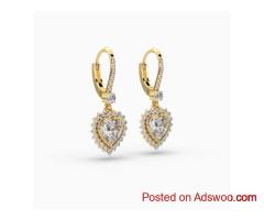 The Ultimate Guide to Choosing Huggies Diamond Earrings